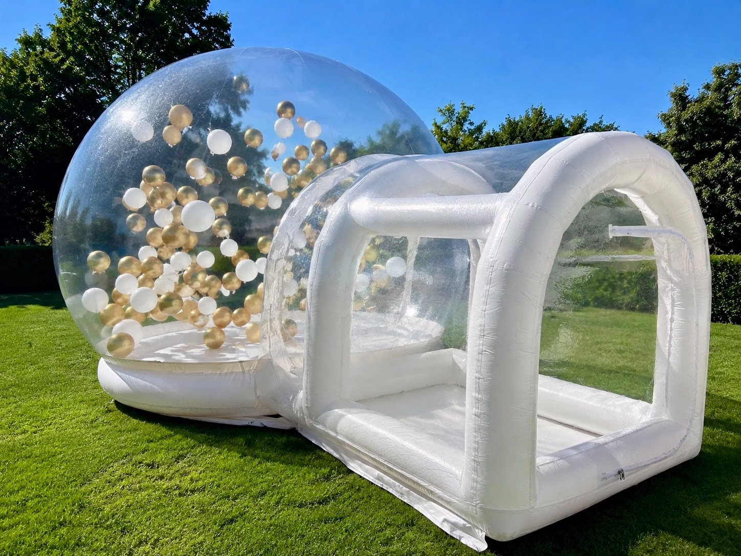 Großes Bubble House XL mit Luftballons für Veranstaltungen in Berlin